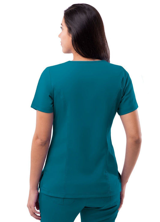 Blusa médica con cuello en V elevado para mujer